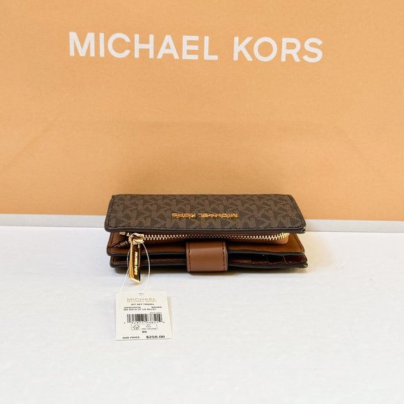 Michael Kors Jet Set Travel Medium Bifold Coin Zipper Wallet MK Brown - Picture 4 of 9